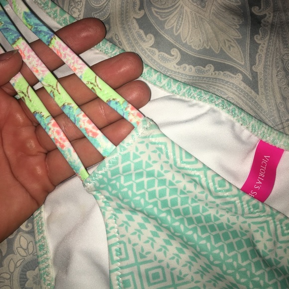 Pink & Victoria Secret Bikini bottoms Both Small - Picture 3 of 6